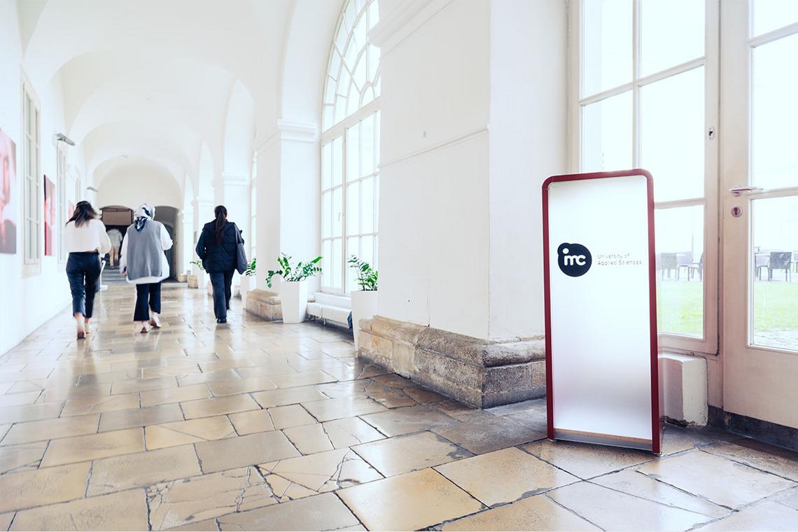Studierende am IMC Krems