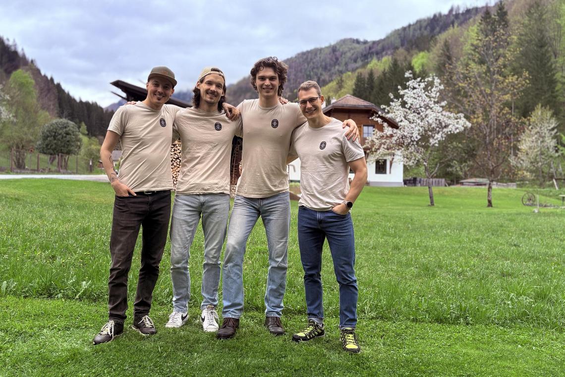 Jakob Allinger und sein Team